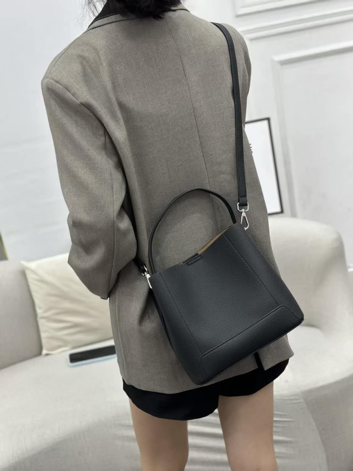 Genuine leather ladies bag shoulder bag handbag handbag commuter bag leather elegant large capacity luxury item latest