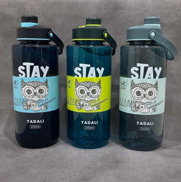 Multihomeware SELIYA D325 1.4L DRINKING WATER BOTTLE / SELIYA 1400ML BPA FREE DRINKING BOTTLE / WATER LIFE FASHION BOTTLE
