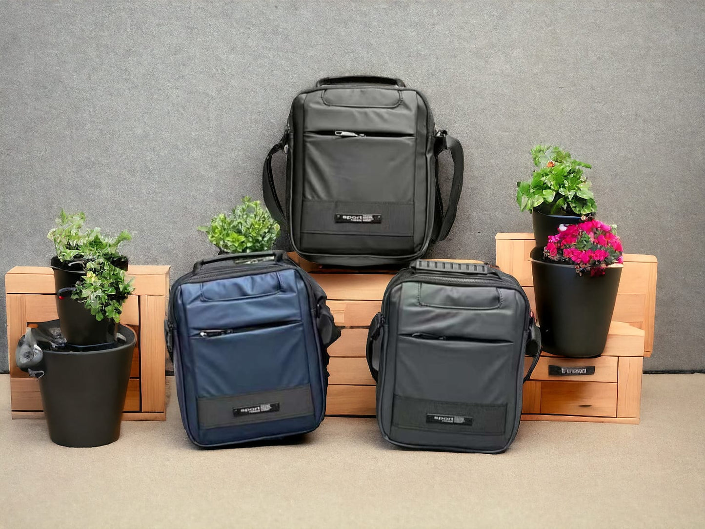 Mens Crossbody Bag Fashion Man Shoulder Bag Nylon Waterproof Letter Solid Color Zipper Messenger Bag Versatile Soft Multi-pocket Black Handbag